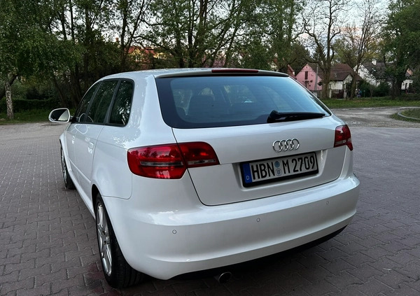 Audi A3 cena 26500 przebieg: 230000, rok produkcji 2009 z Kraków małe 154